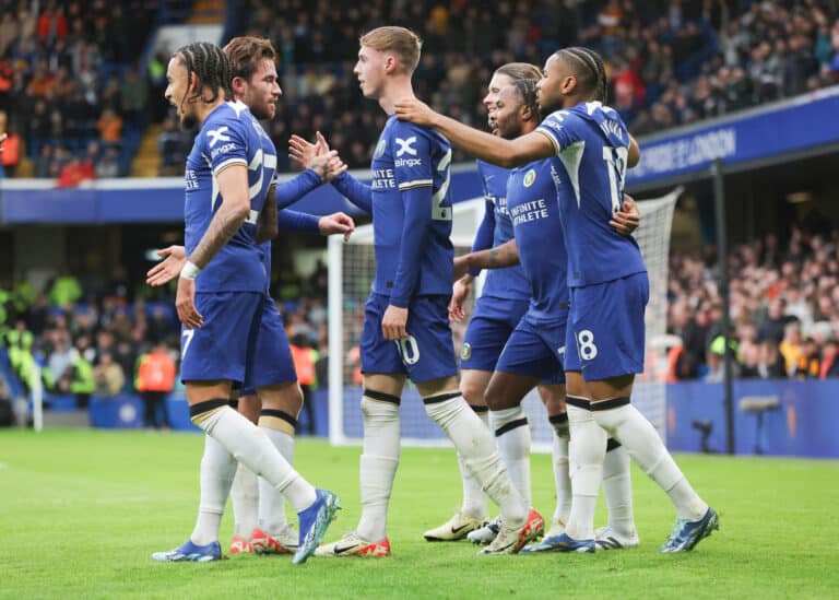 Chelsea rớt xuống nửa điểm tại Ngoại Hạng Anh